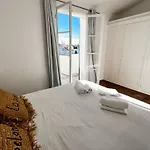 Maison Moderne 4 Ch Climatisee Avec Wi-fi A Port - Fr-1-868-25 Grimaud